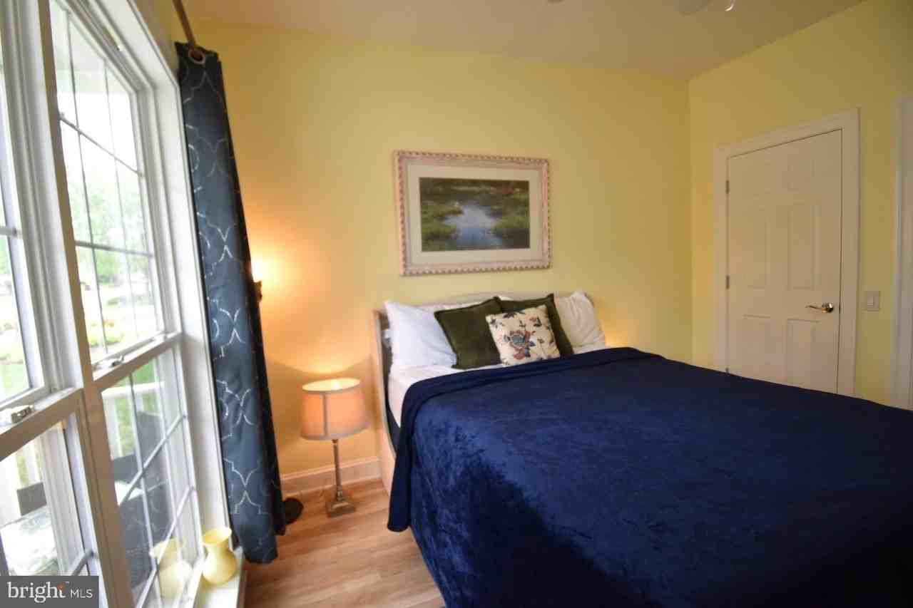 57 Denison St - Photo 3 of 16