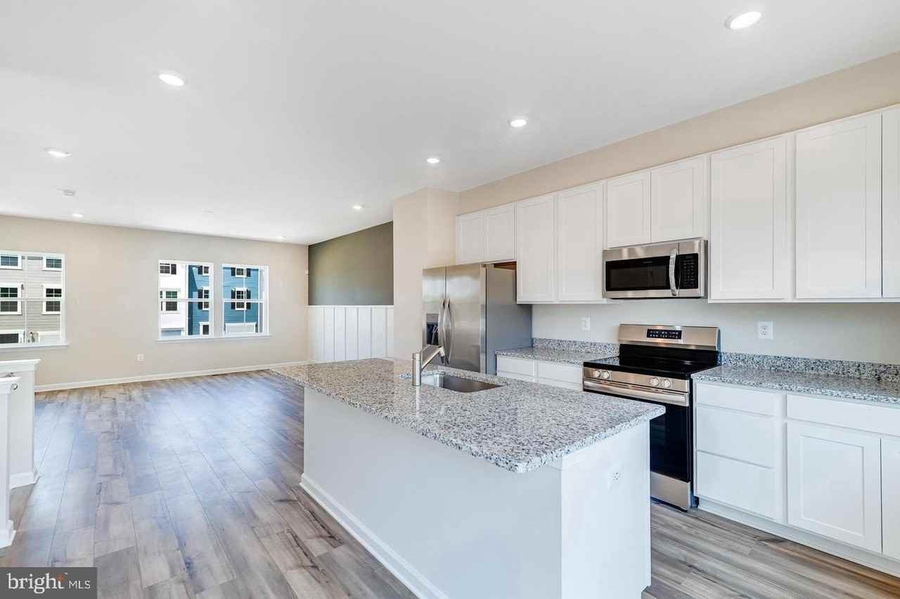 64 Bigler Rd - Photo 2 of 17