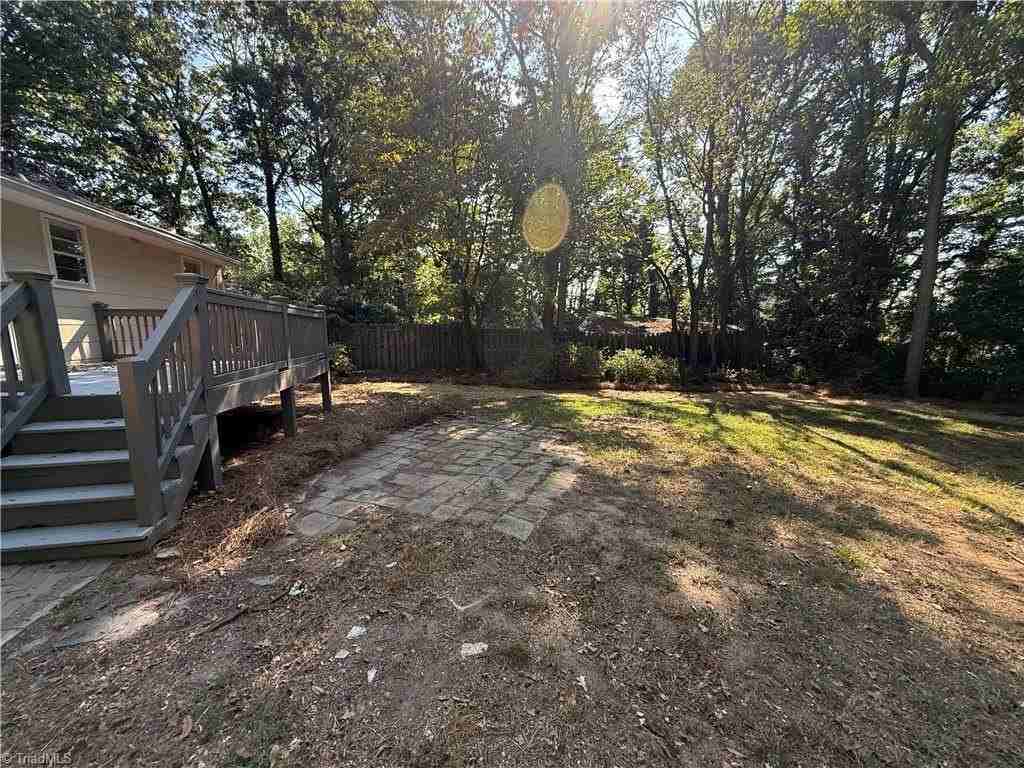2843 Hermitage Dr - Photo 3 of 15