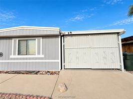 featured image of 1635 Yale Dr