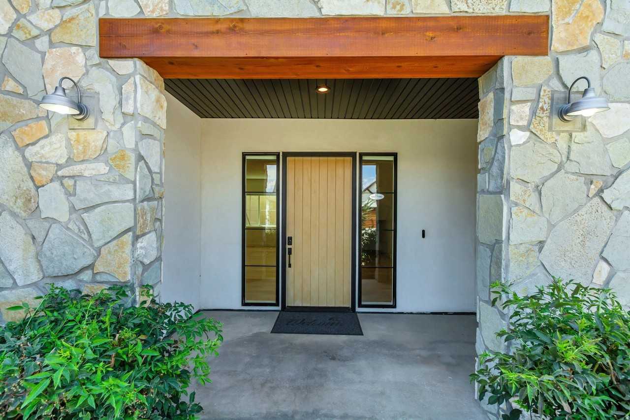 14224 S SUMMIT Ln - Photo 5 of 50