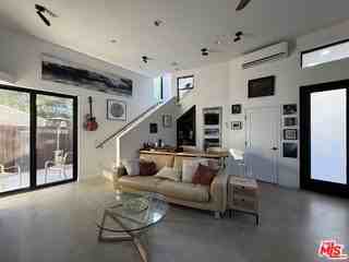 7443 Midfield Ave - Photo 7 of 8