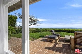 6249 Tapia Dr - Photo 2 of 8