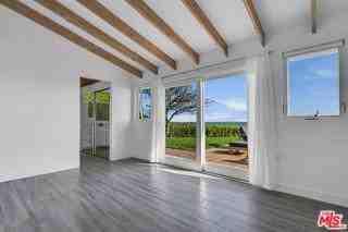 6249 Tapia Dr - Photo 4 of 8