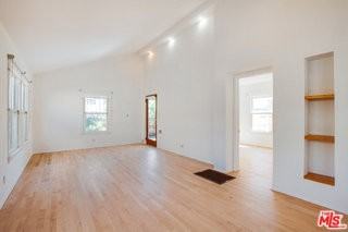 1548 Cabrillo Ave - Photo 3 of 8