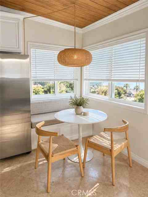 648 Loma Dr - Photo 6 of 8