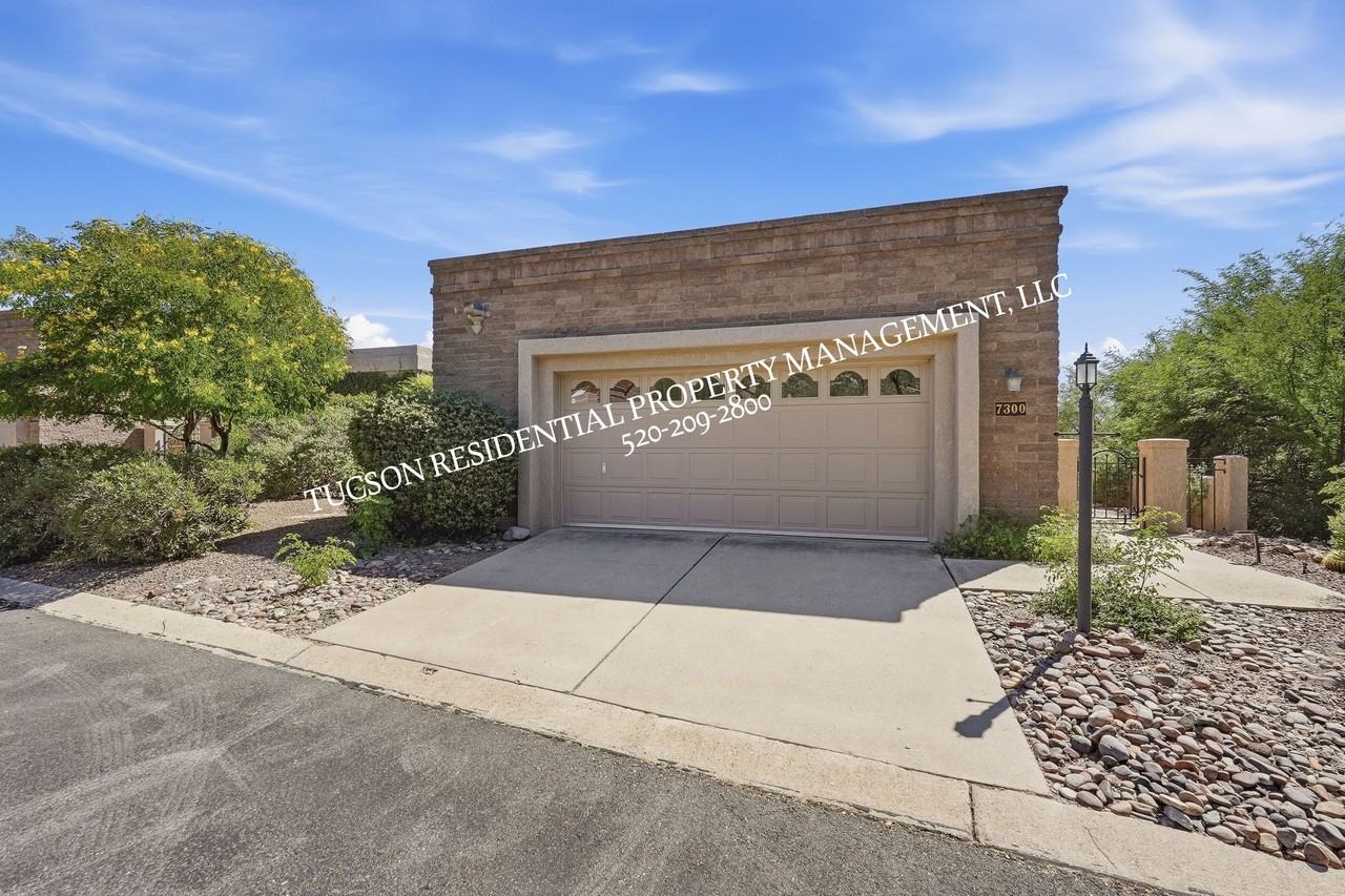 7300 E Calle Alba Serena #1 - Photo 3 of 50