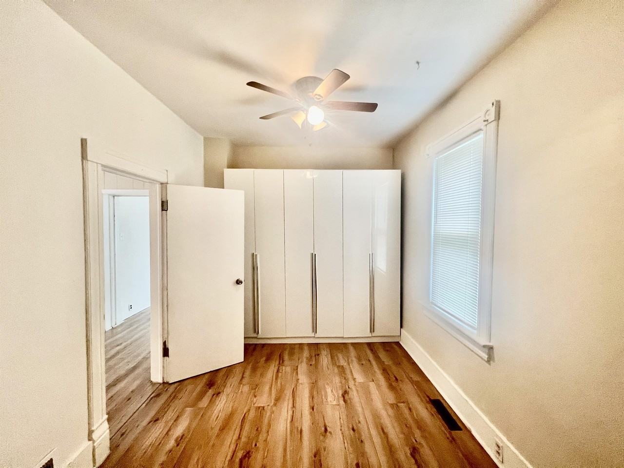 1809 S 14th St #1809 - Photo 7 of 17