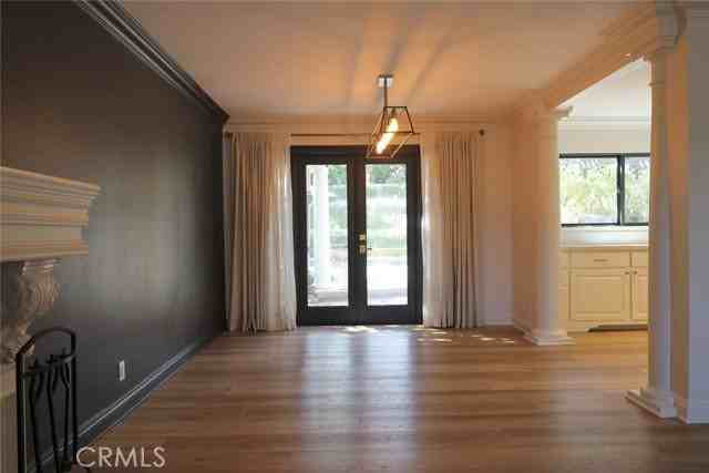 423 S Westridge Cir - Photo 4 of 8