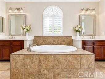 6710 E Bonita Ct - Photo 5 of 7