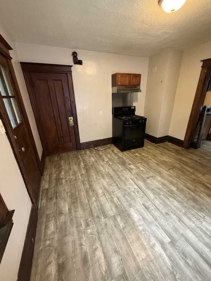 65 Colvin St #65 - Photo 3 of 24