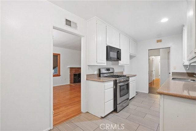 7335 Donna Ave - Photo 7 of 8