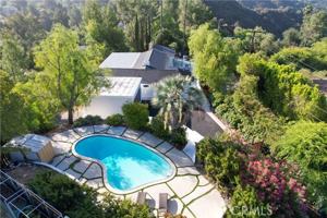 featured image of 2600 Topanga Skyline Dr