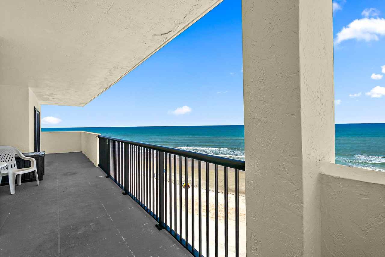 2615 S Atlantic Ave #1 - Photo 5 of 32