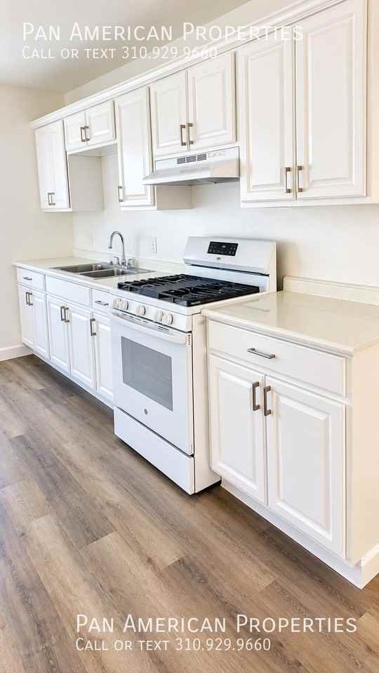 4406 Menlo Ave - Photo 2 of 6