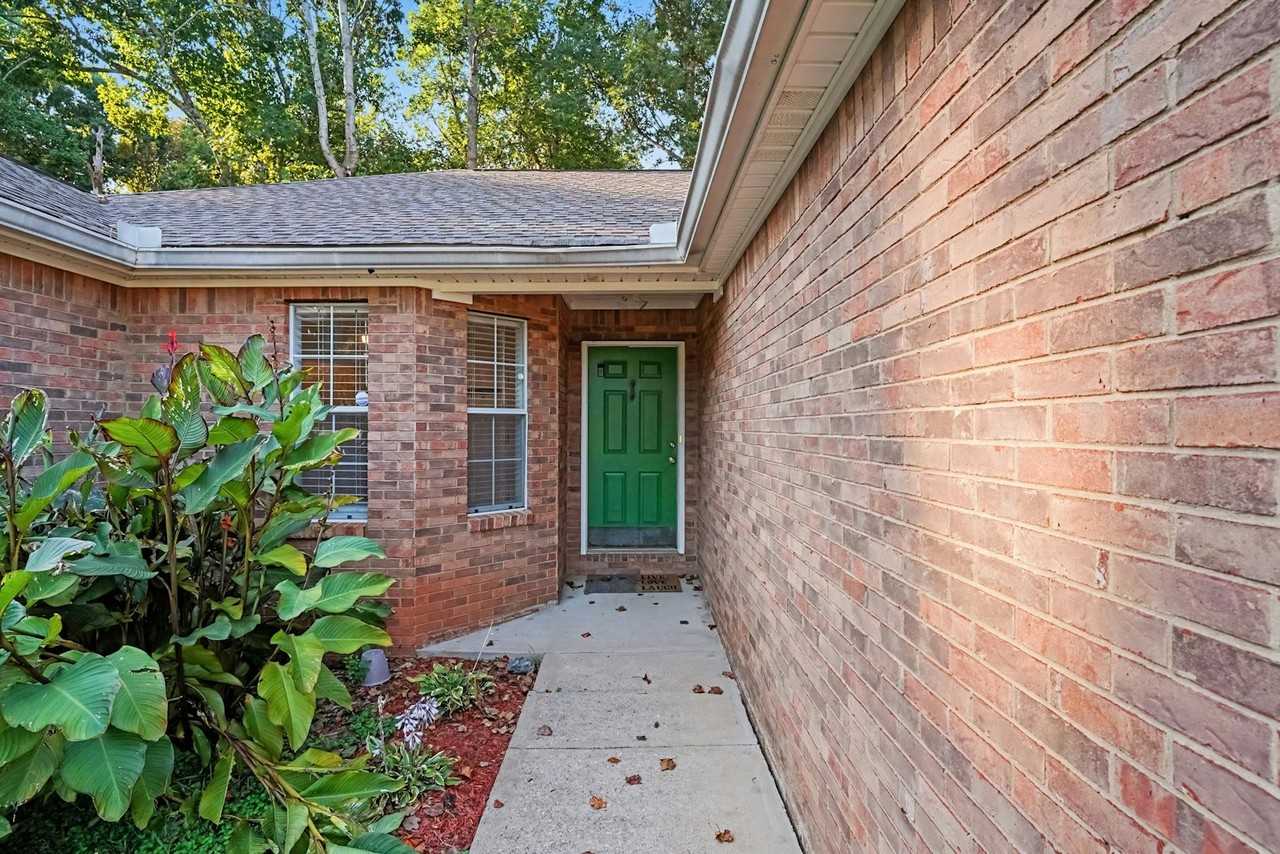 6349 Breckenridge Run - Photo 3 of 30