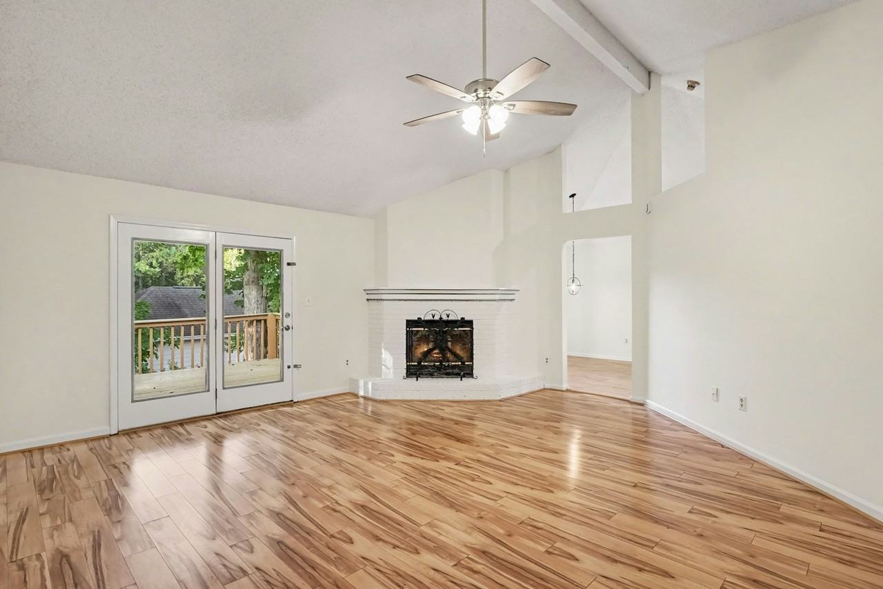 6349 Breckenridge Run - Photo 5 of 30