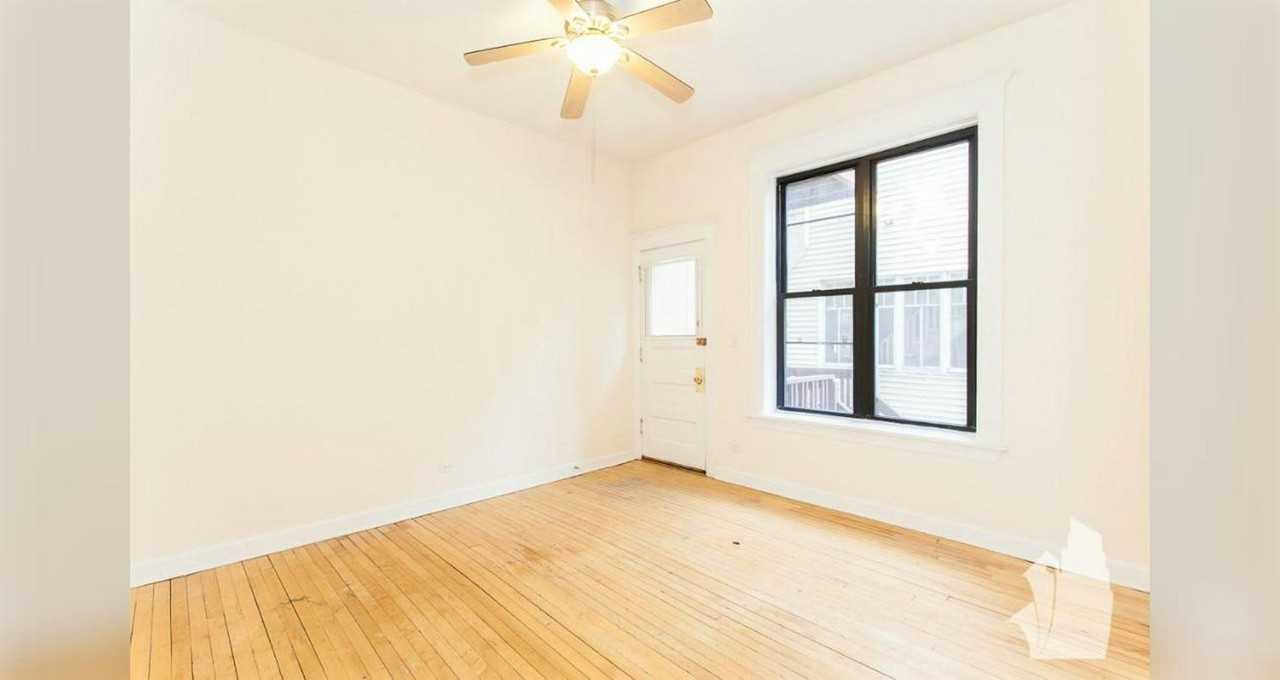 2134 West Concord Place, Unit G - Photo 4 of 12