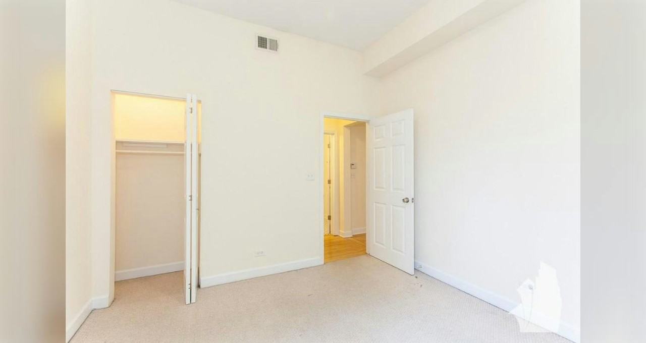 2134 West Concord Place, Unit G - Photo 6 of 12