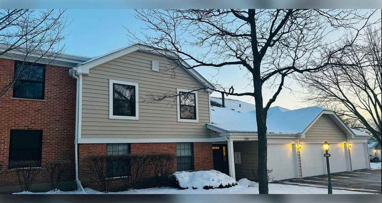 299 Pembridge Lane, Unit D2 - Photo 3 of 14