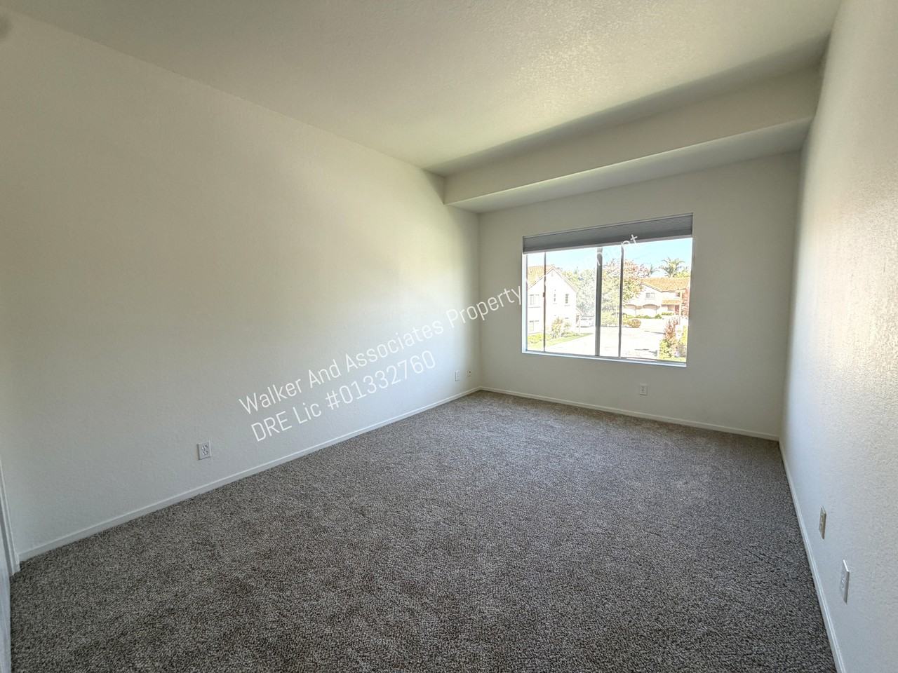 162 Goodwin Rd #1 - Photo 7 of 20