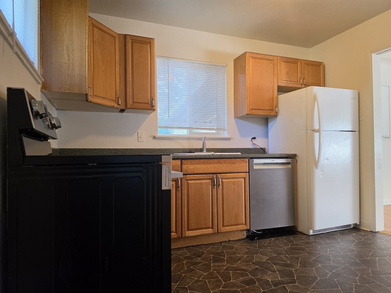 1658 S Winona Ct #1 - Photo 5 of 28