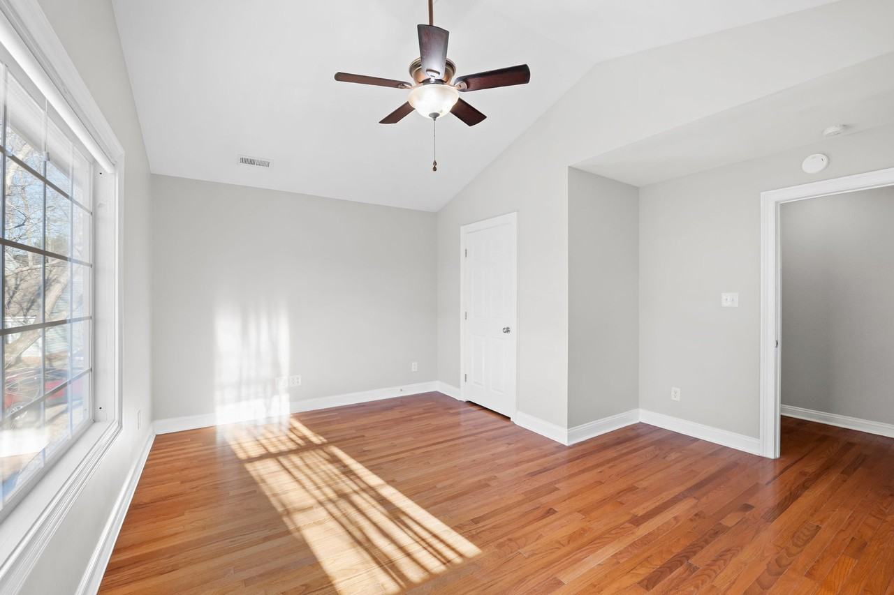 Blythwood Ln #4 - Photo 2 of 16