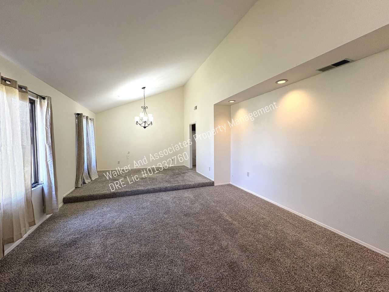 840 Blue Ridge Dr #1 - Photo 3 of 32