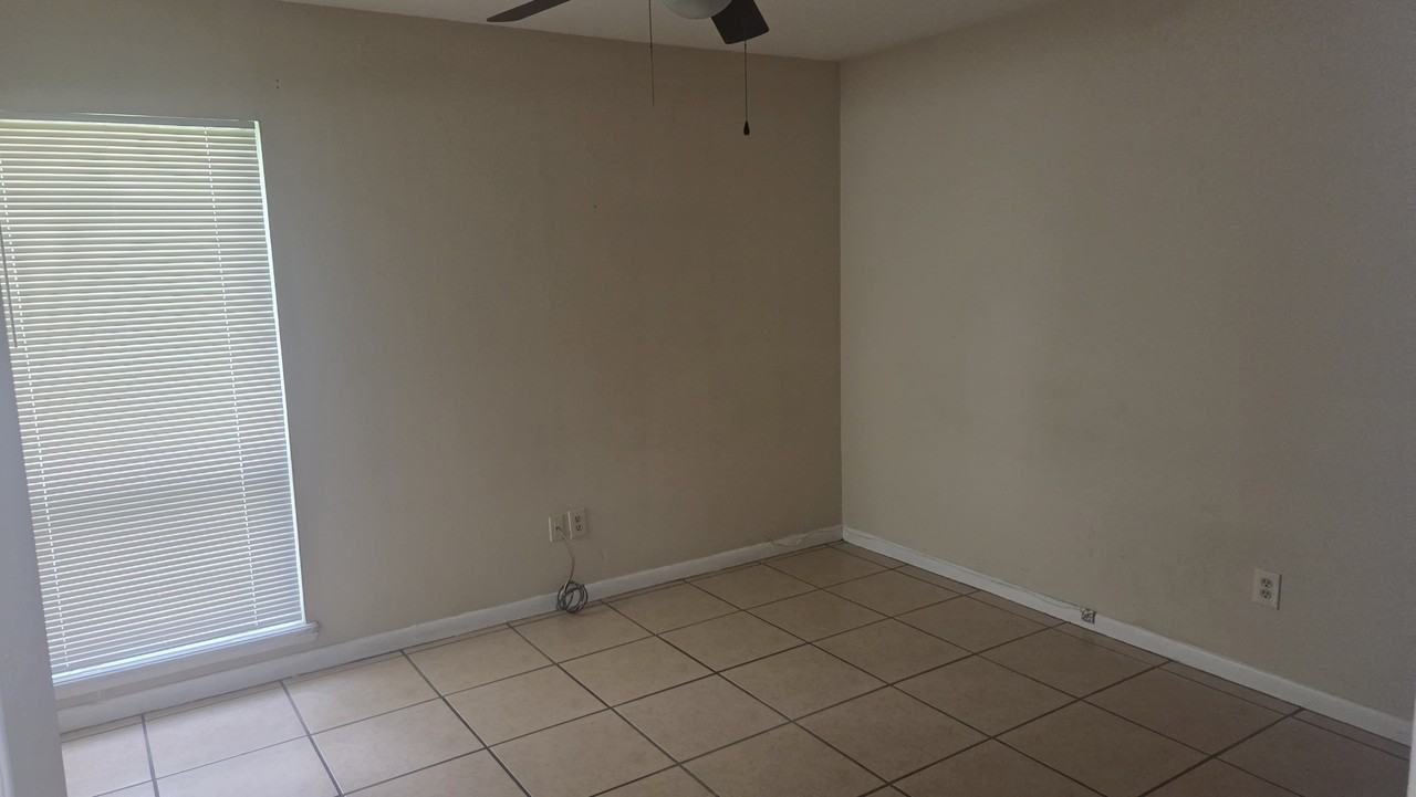 5335 Southeast 28th Lane - Photo 6 of 6