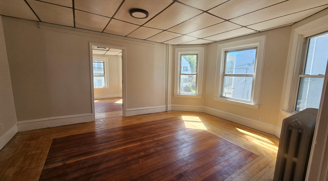 513 Whipple Street - Photo 3 of 10