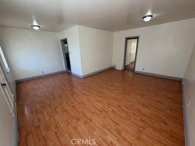526 Dewey Ave - Photo 3 of 11