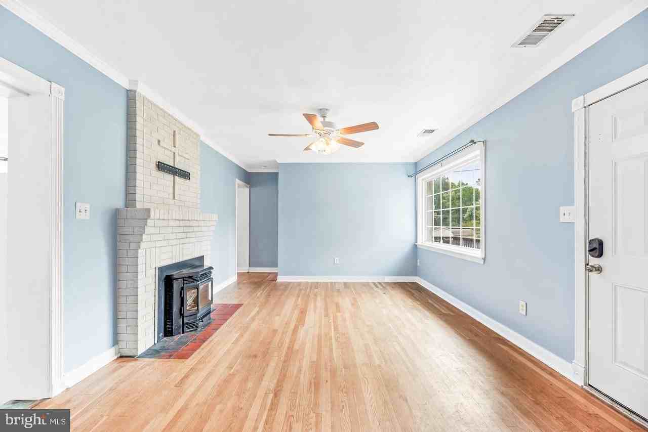1440 Plateau Rd - Photo 4 of 24