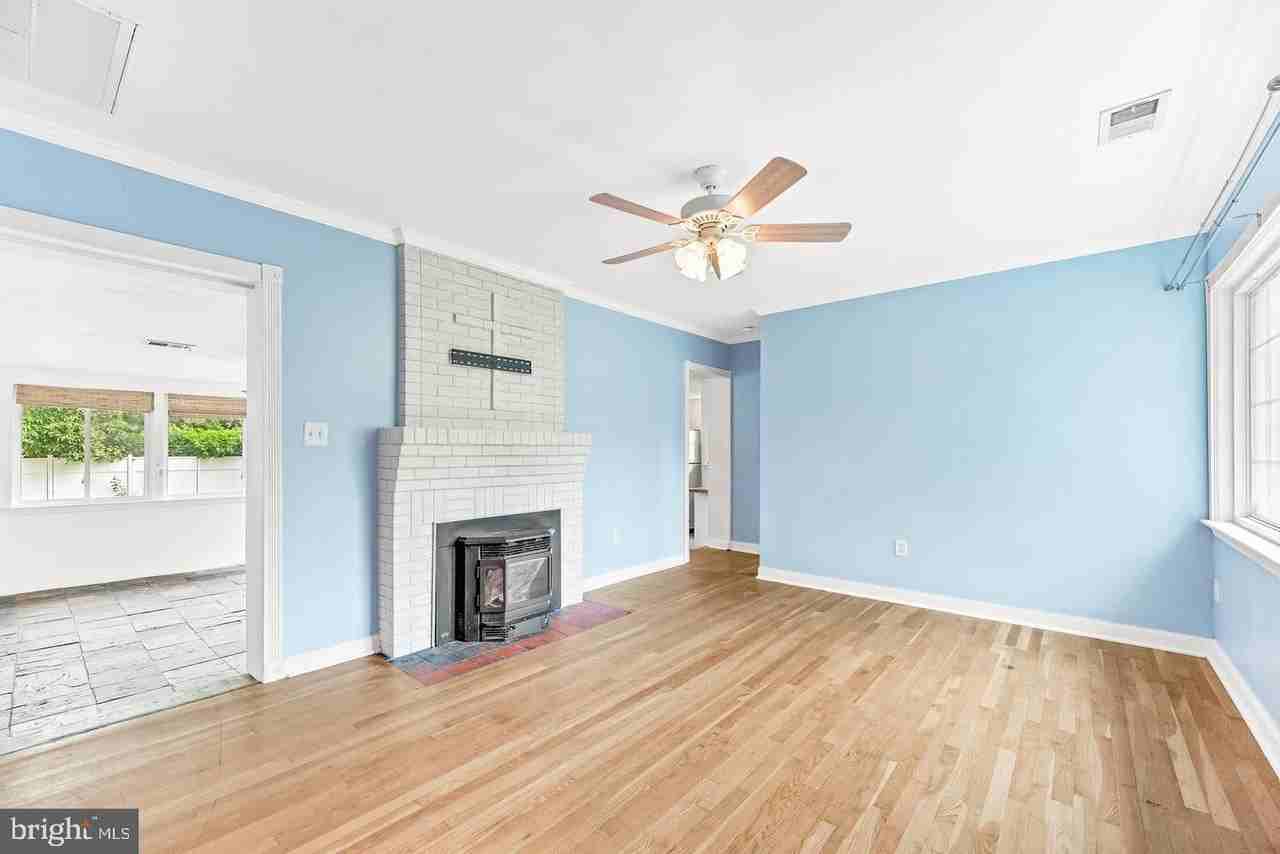1440 Plateau Rd - Photo 6 of 24