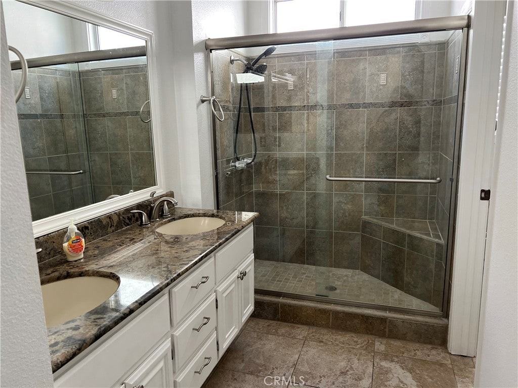 1209 Bel Air Ct - Photo 5 of 11