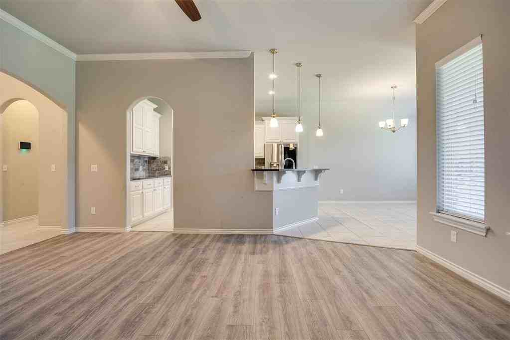 3812 Presidio Cir - Photo 6 of 31