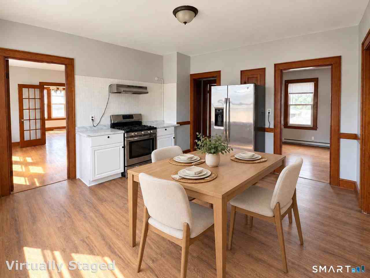 81 Chambers St - Photo 2 of 15