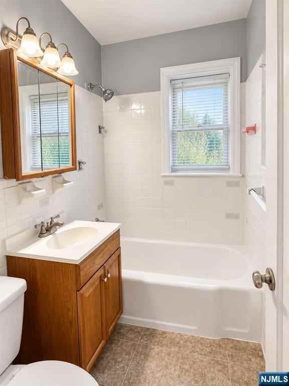 306 Grafton Ave ##1m - Photo 6 of 10