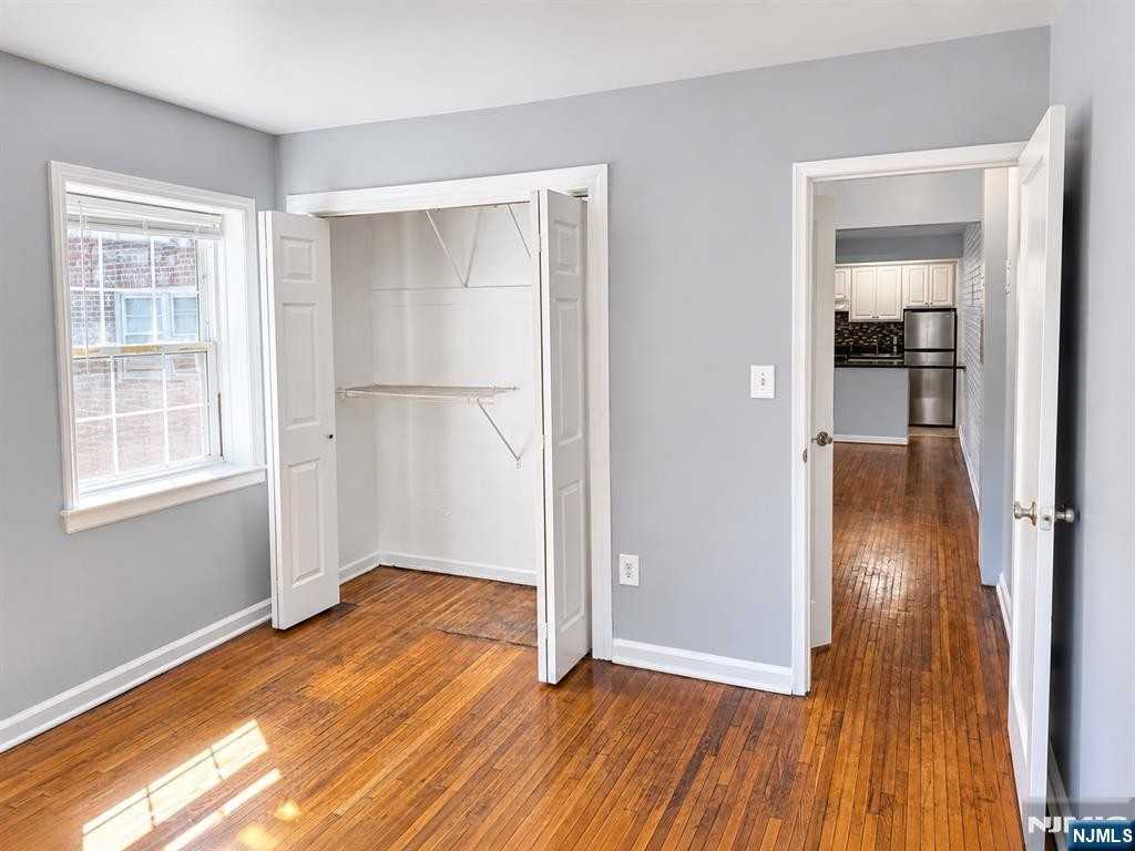 306 Grafton Ave ##1m - Photo 7 of 10