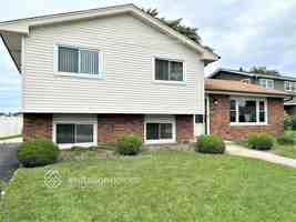 featured image of 8840 Hickory Dr