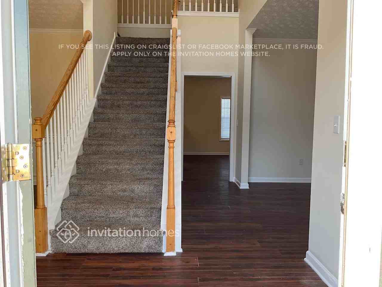 2665 Barkley Manor Dr - Photo 2 of 14