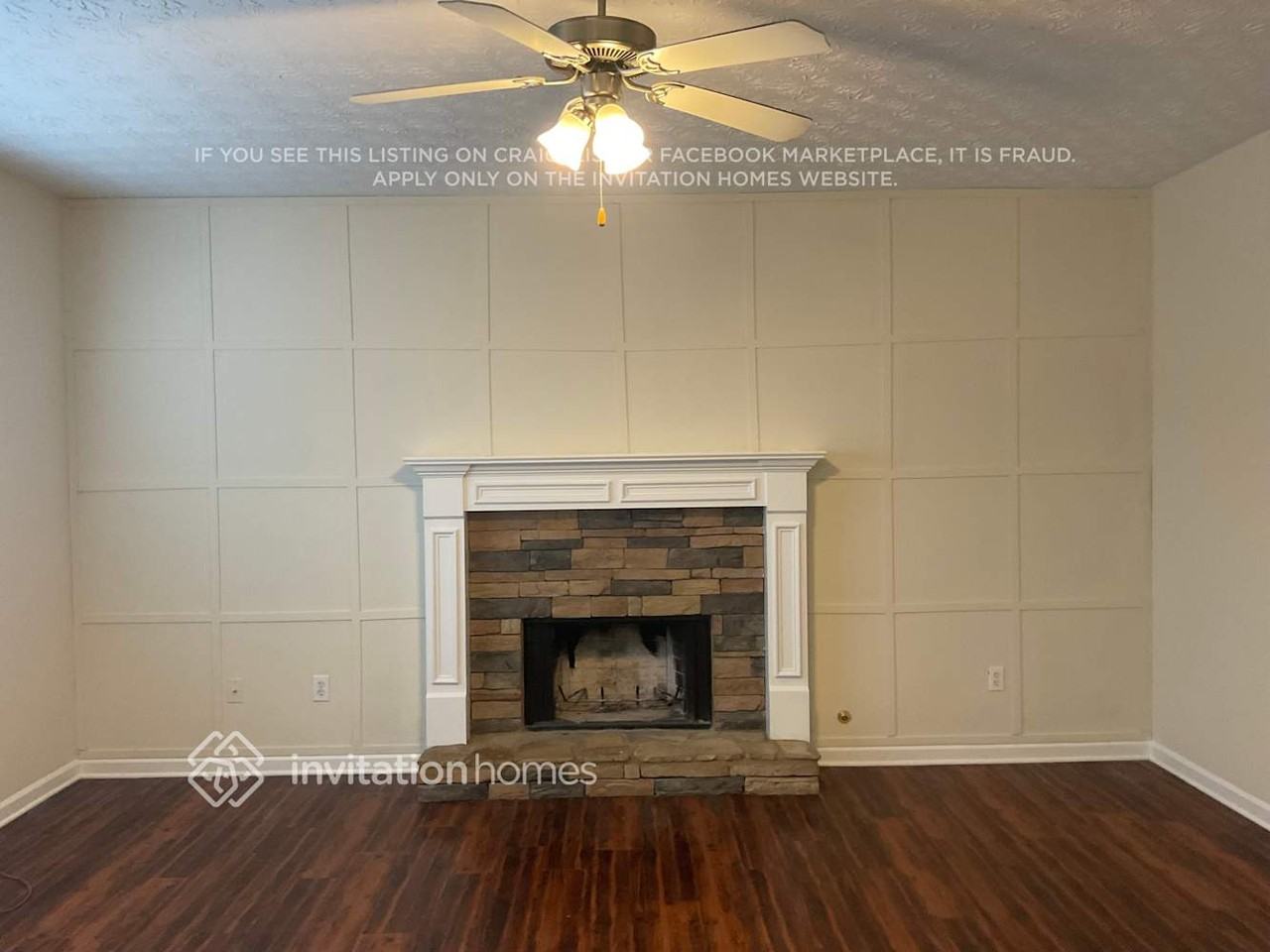 2665 Barkley Manor Dr - Photo 3 of 14