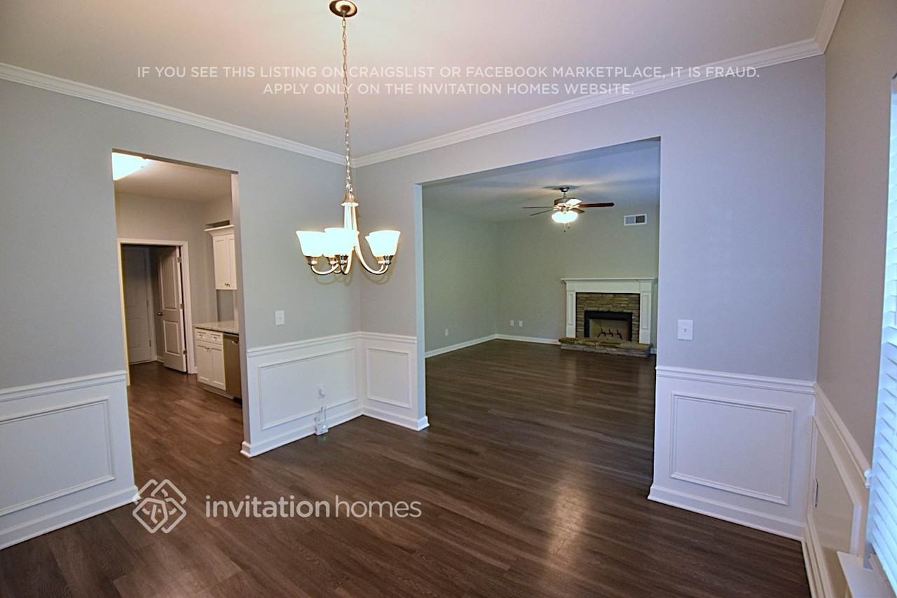 26 Oakbrook Dr Sw - Photo 5 of 20