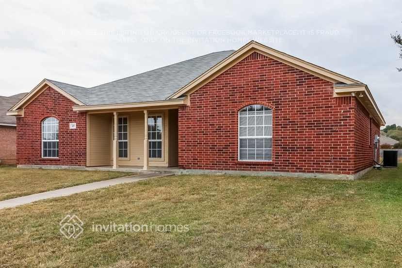 659 Nw Summercrest Blvd - Photo 3 of 26
