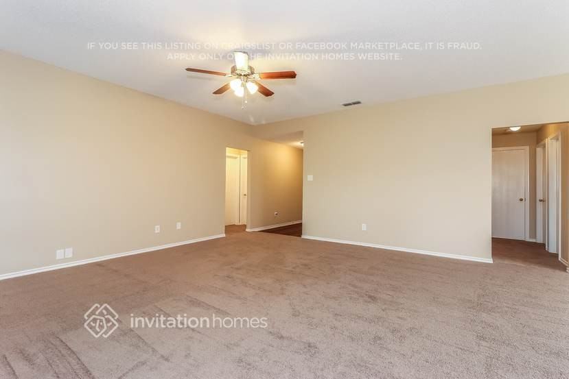 659 Nw Summercrest Blvd - Photo 5 of 26