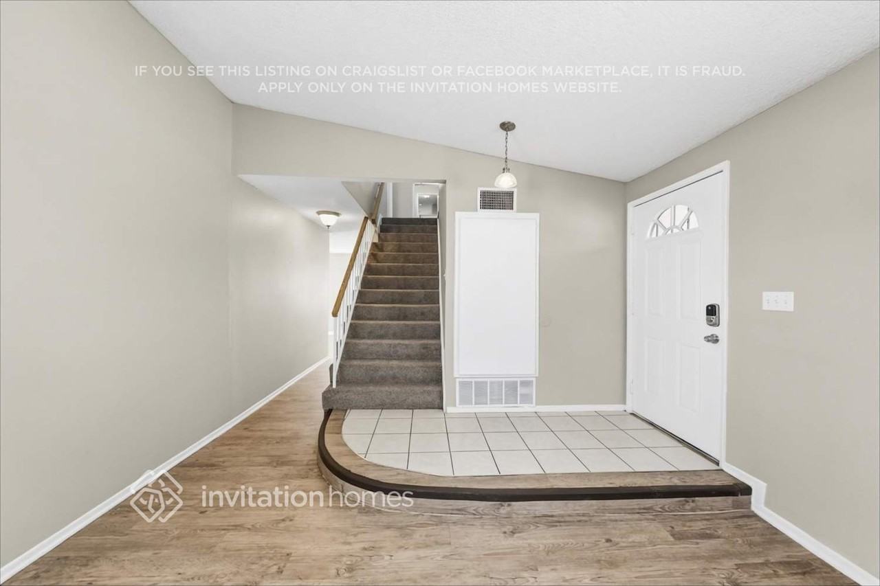8765 Grace St - Photo 5 of 20