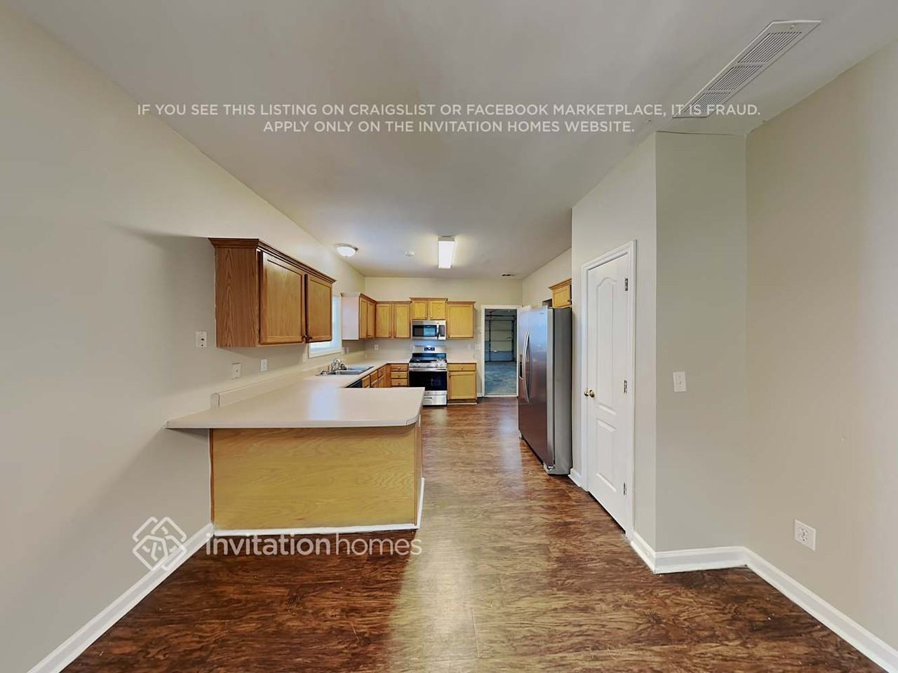 7443 Grayson Bridge Cir - Photo 7 of 19