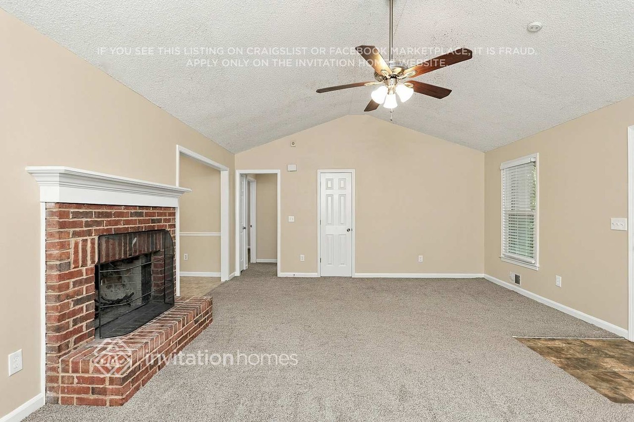 5630 Dusty Ridge Trl - Photo 5 of 18