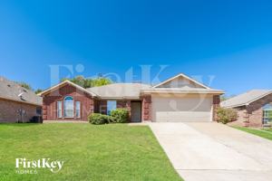 featured image of 2216 Cancun Dr