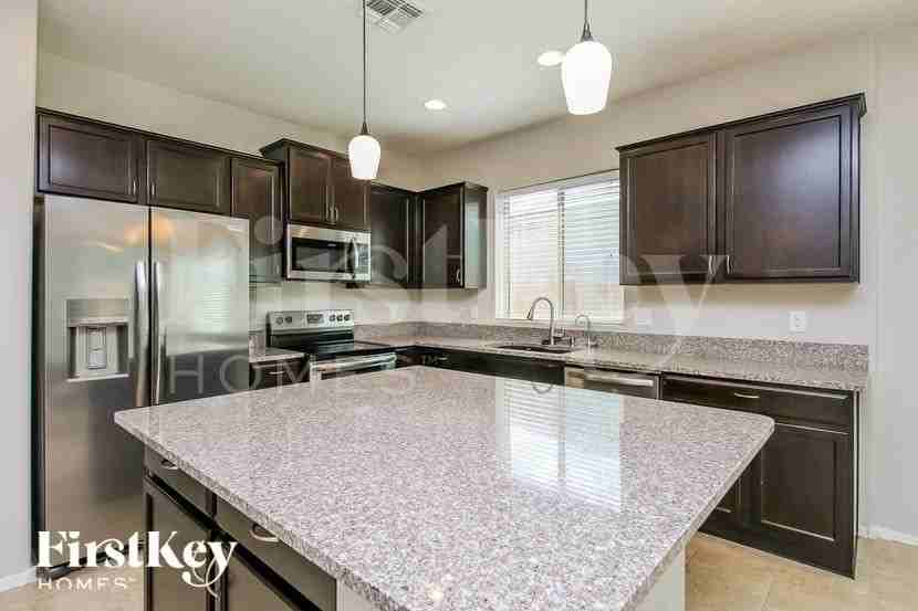840 E Gold Dust Way - Photo 7 of 15