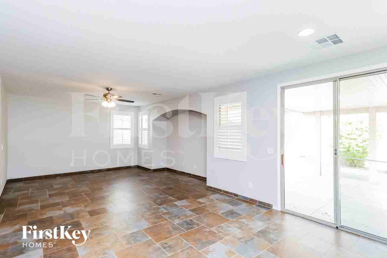 11221 Gallery Echo St - Photo 3 of 15